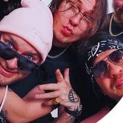 chat with ai character: THE BOYS AGAIN! 