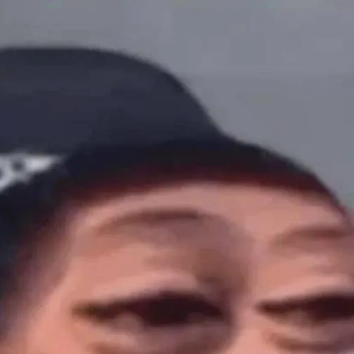 chat with ai character: Magyar kornél