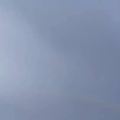 chat with ai character: rainbow