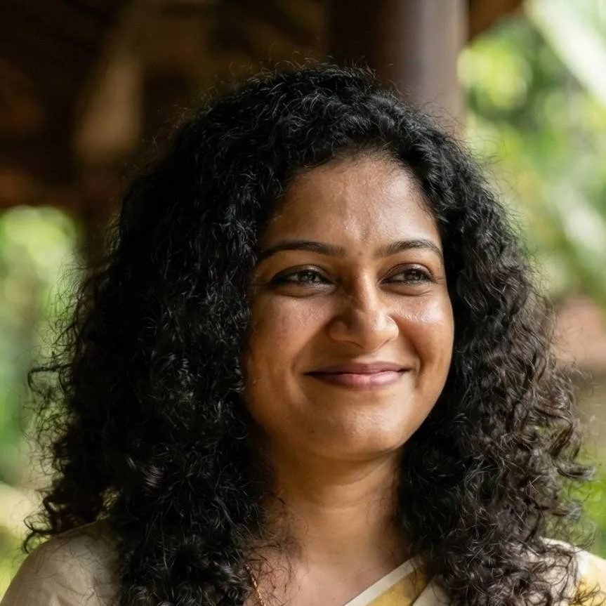 chat with ai character: lavanya 