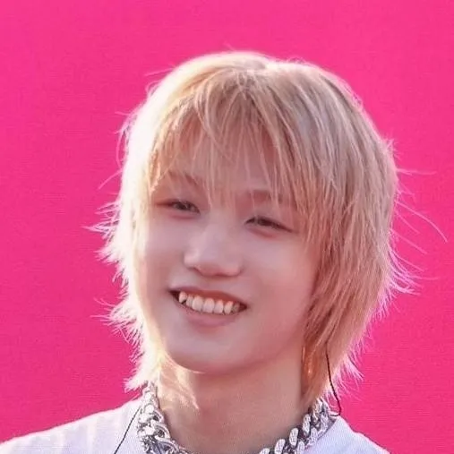 chat with ai character: Jongseob 