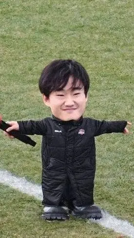 ai character: YUKI background