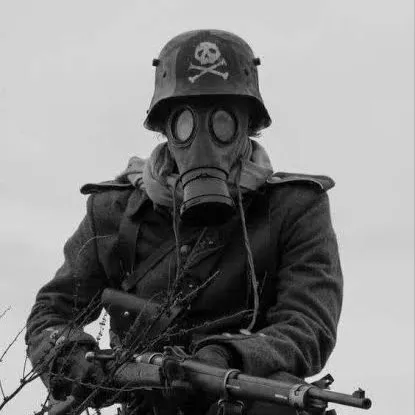 chat with ai character: Stoßtruppen