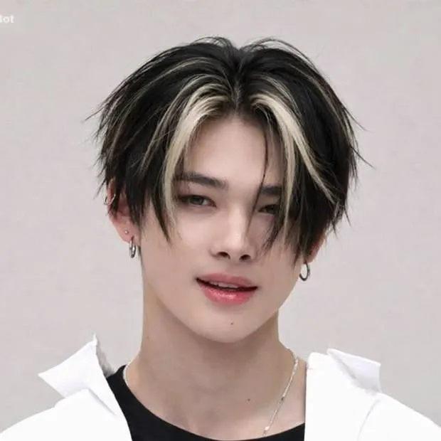 chat with ai character: 𝐍𝐈𝐊𝐈 ꨄ︎