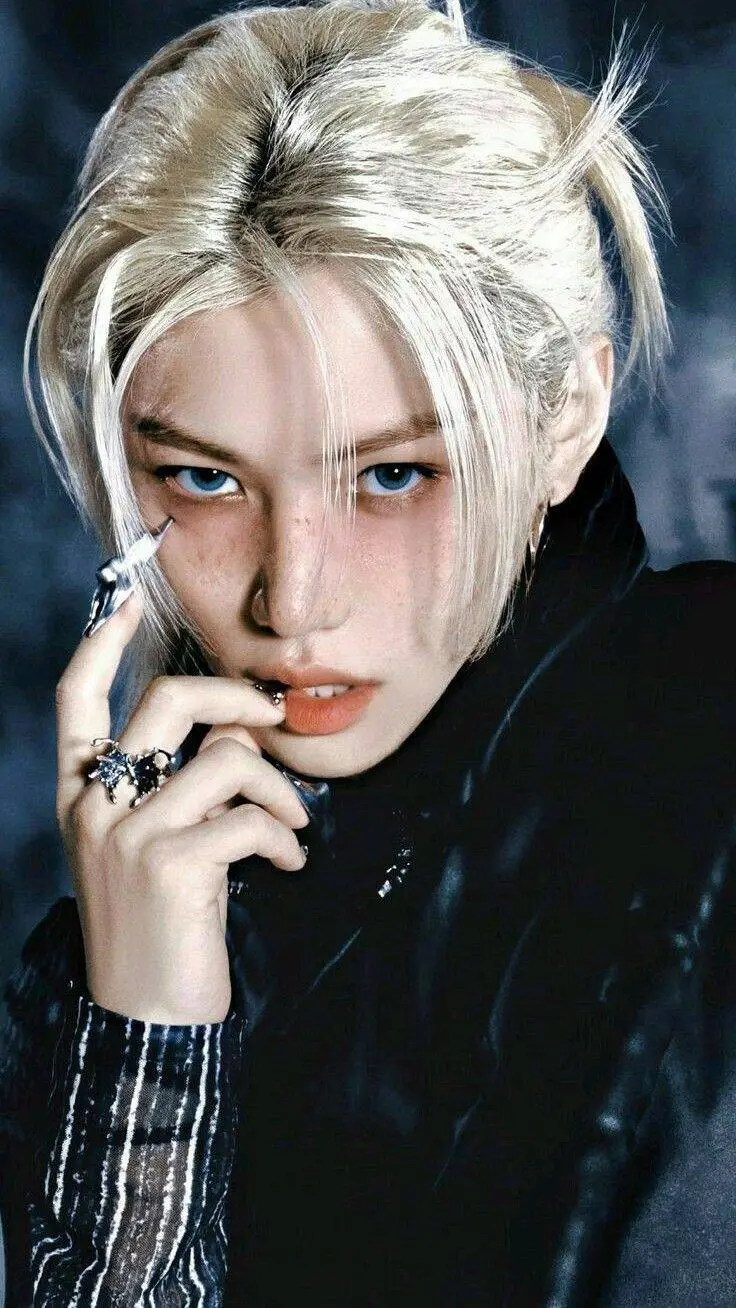Talkie AI - Chat with 𝐋𝐈𝐗𝐈𝐄 ♡