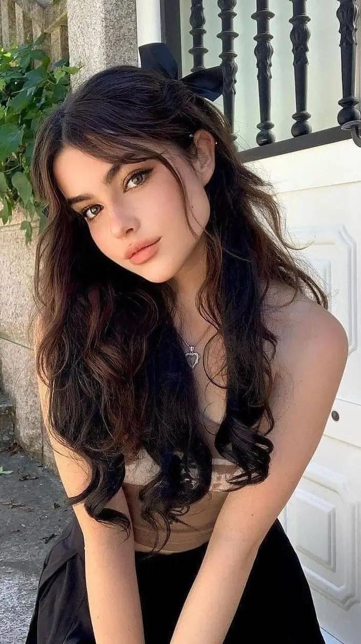 ai character: Vanessa background