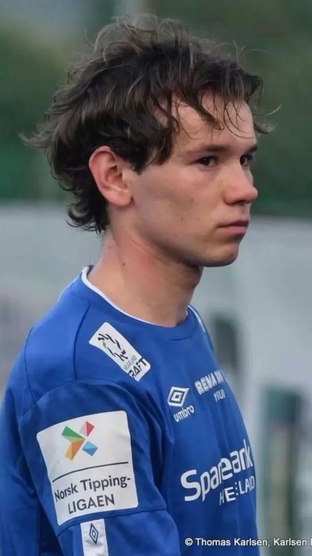 ai character:  Marcus Gunnarsen background
