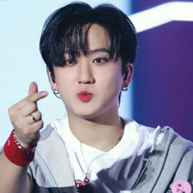 chat with ai character: ♡~☆Binnie♡~☆