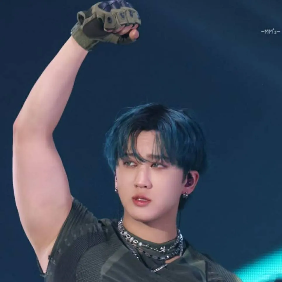 chat with ai character: ♡☆Changbin☆♡