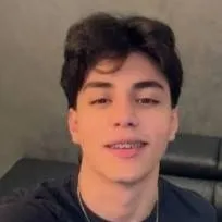 chat with ai character: Alan arieta 