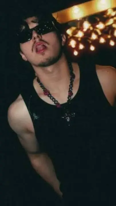 ai character: Gabito (Gabriel) background