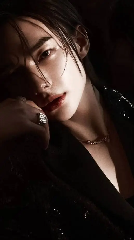 ai character: Hyunjin background