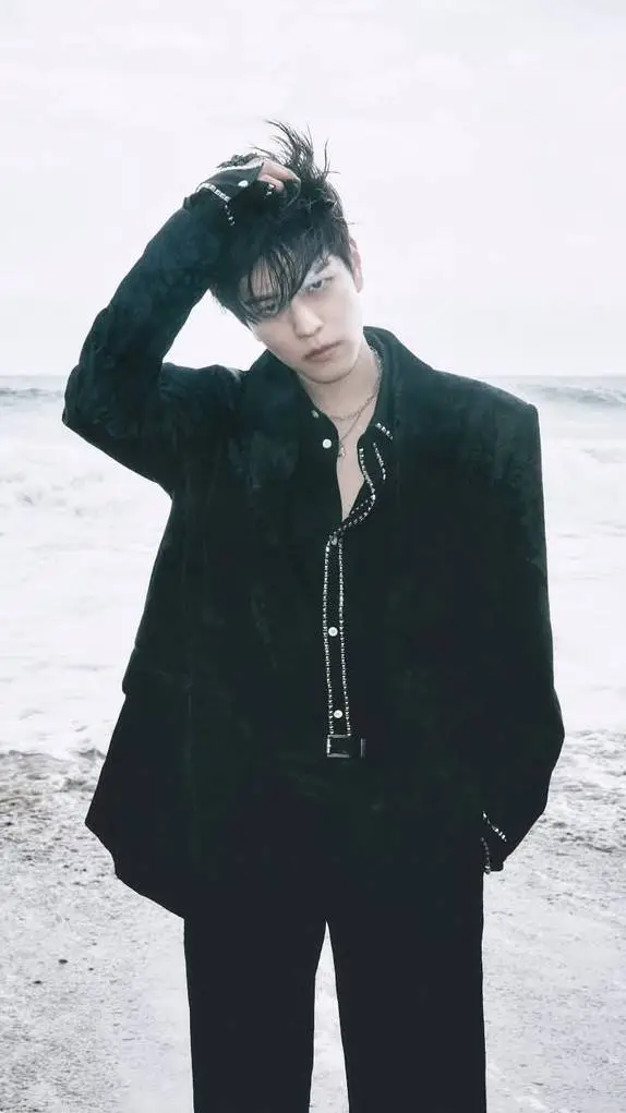 ai character: Seungmin background