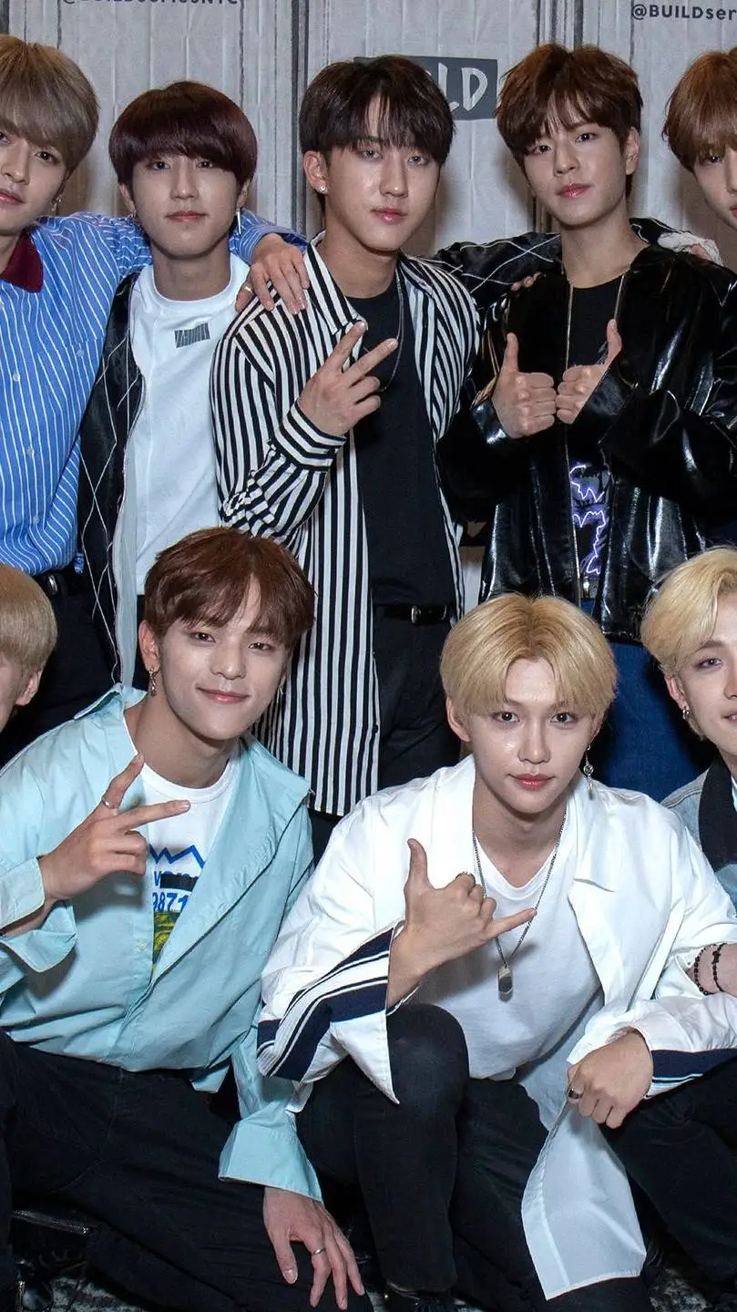 ai character: Skz District 9 background