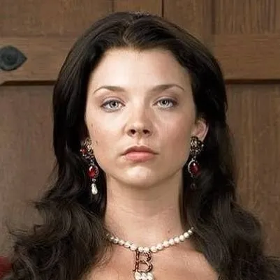 chat with ai character: Anne boleyn