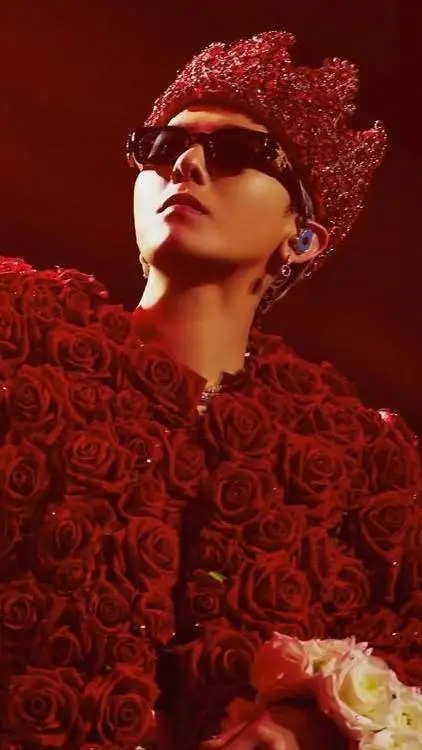 ai character: G-DRAGON🎀 background