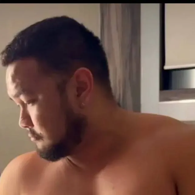 chat with ai character: Shin