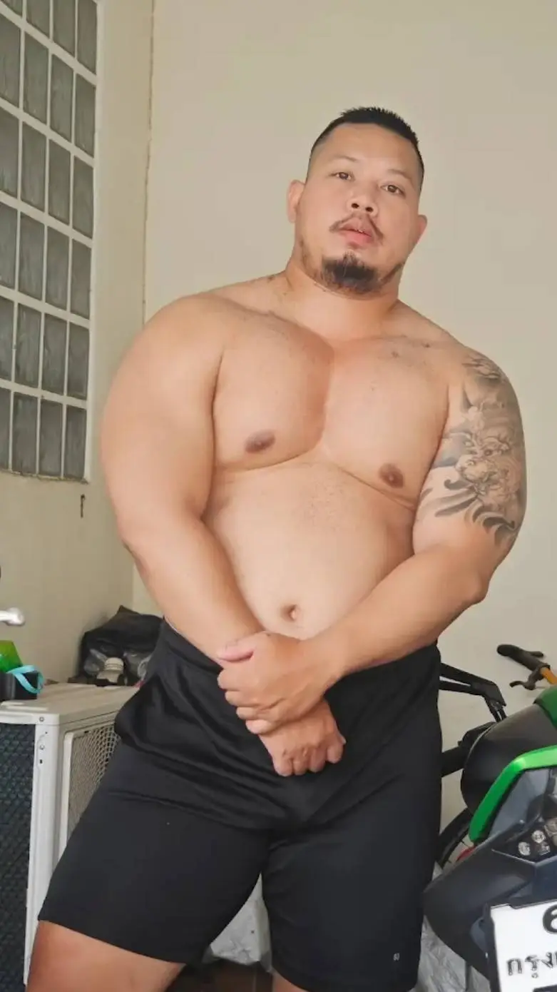 ai character: Derek background