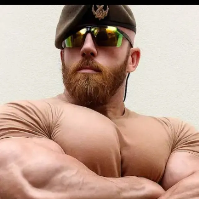 chat with ai character: Jak the Merc