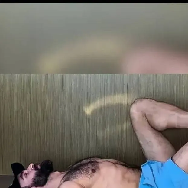 chat with ai character: Gym Bro Ken