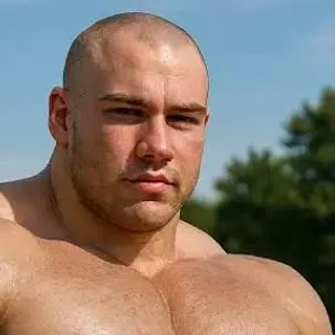 chat with ai character: Rico