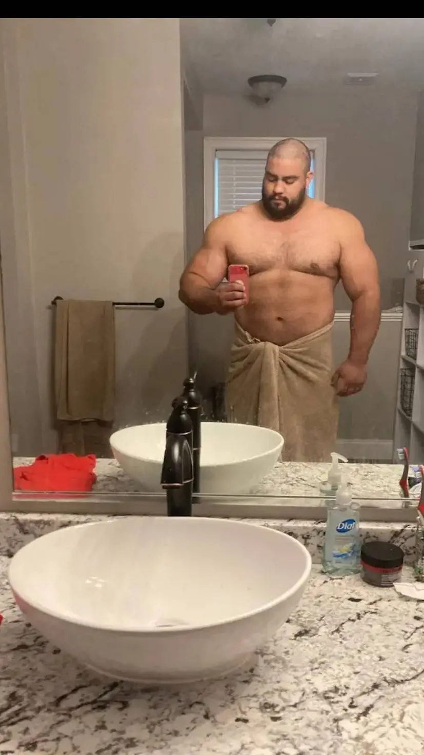 ai character: Henry background