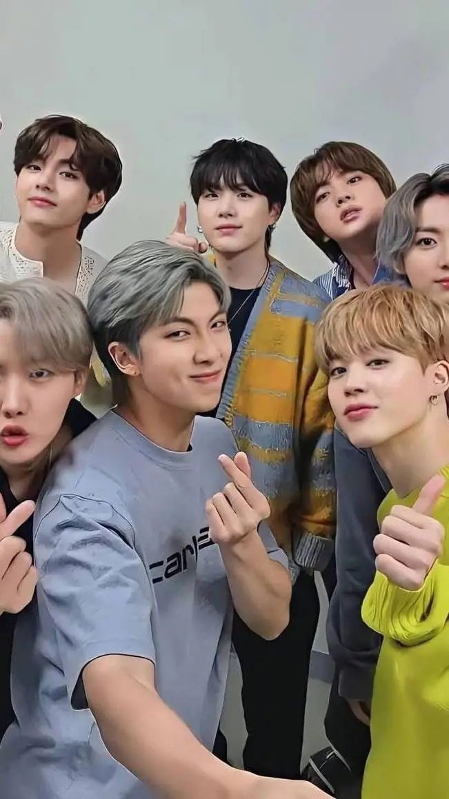 ai character: 💜BTS💜 background