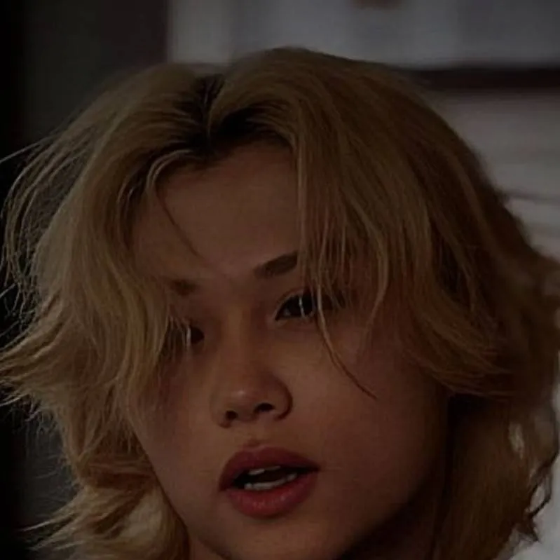 chat with ai character: Felix