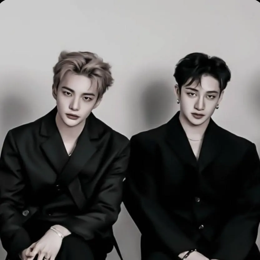 chat with ai character: Hyunchan (roomate)