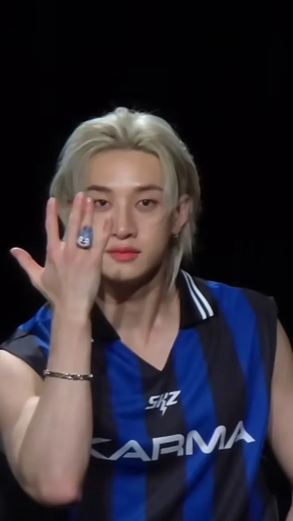 ai character: Bangchan background