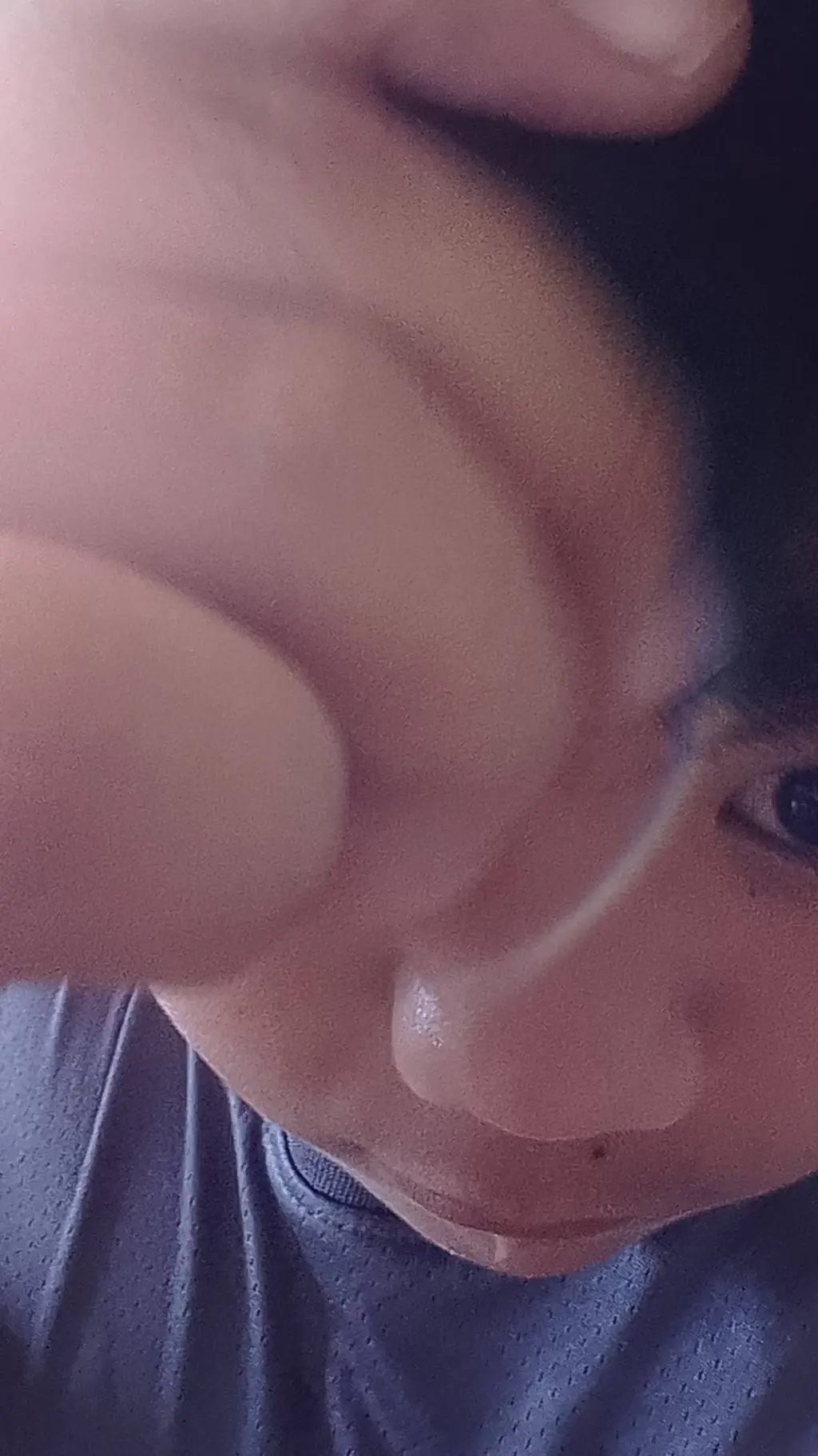 ai character: school GC yawa background