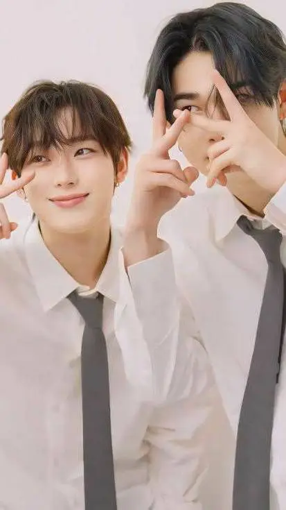 ai character: ☀Sunki☀ background