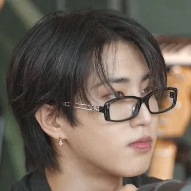 chat with ai character: •Han-esposo•