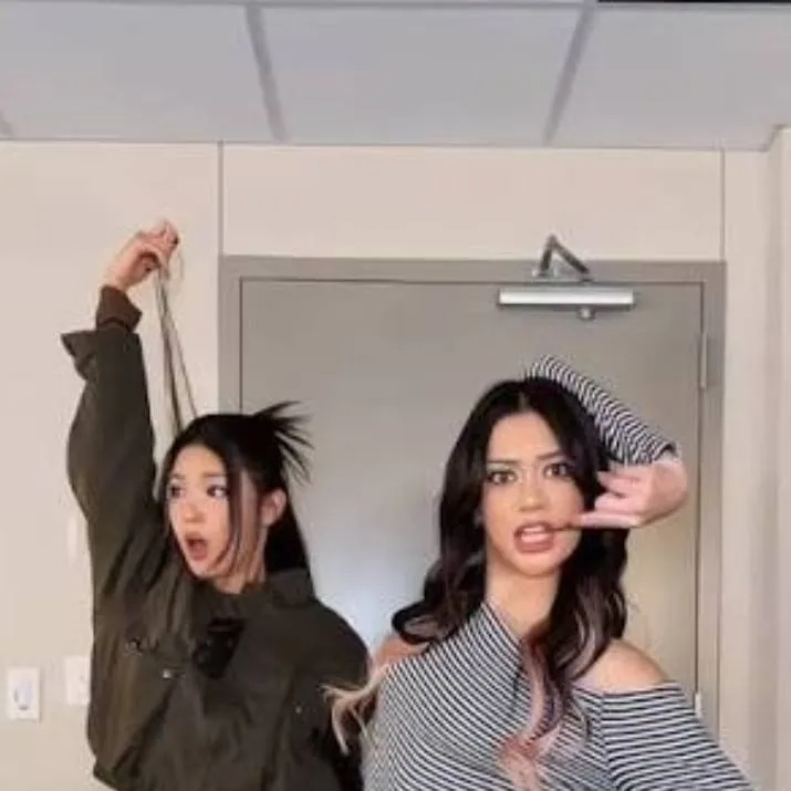 chat with ai character: 🐚❦MEICHAE❦🍒