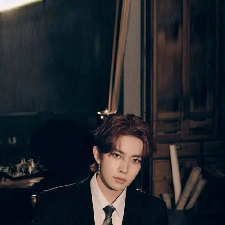 chat with ai character: Lee Heeseung