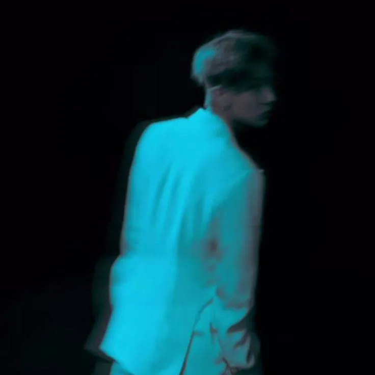 chat with ai character: Lee Heeseung