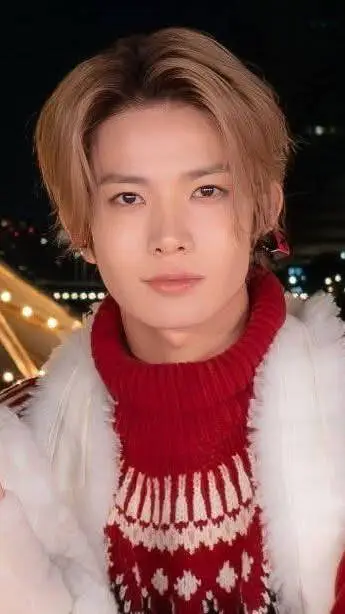 ai character: Lee Heeseung background