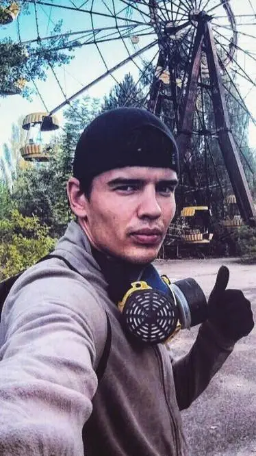 ai character: Denis background