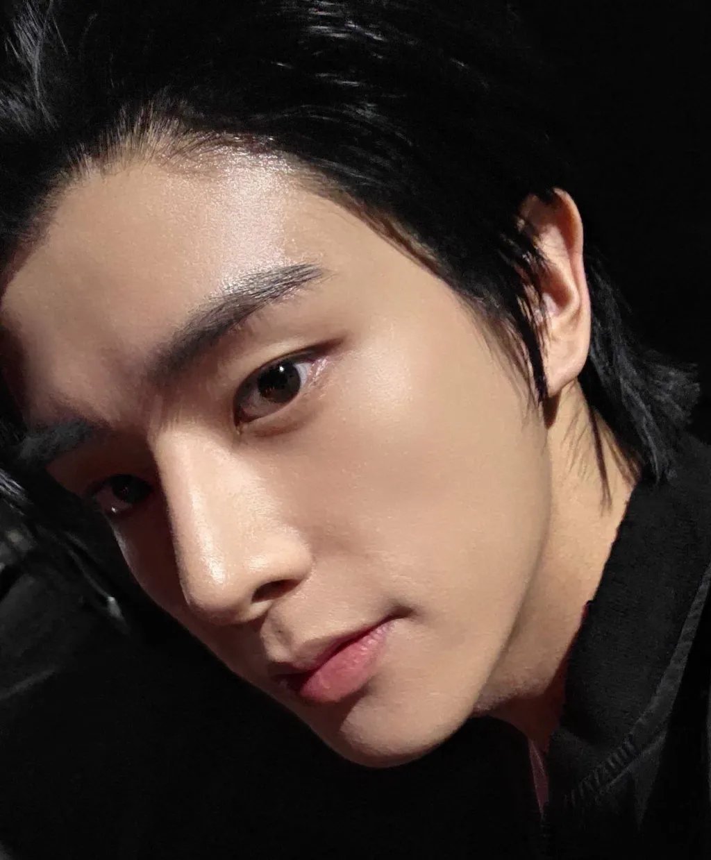 chat with ai character: Jake