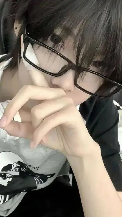 ai character: хён background