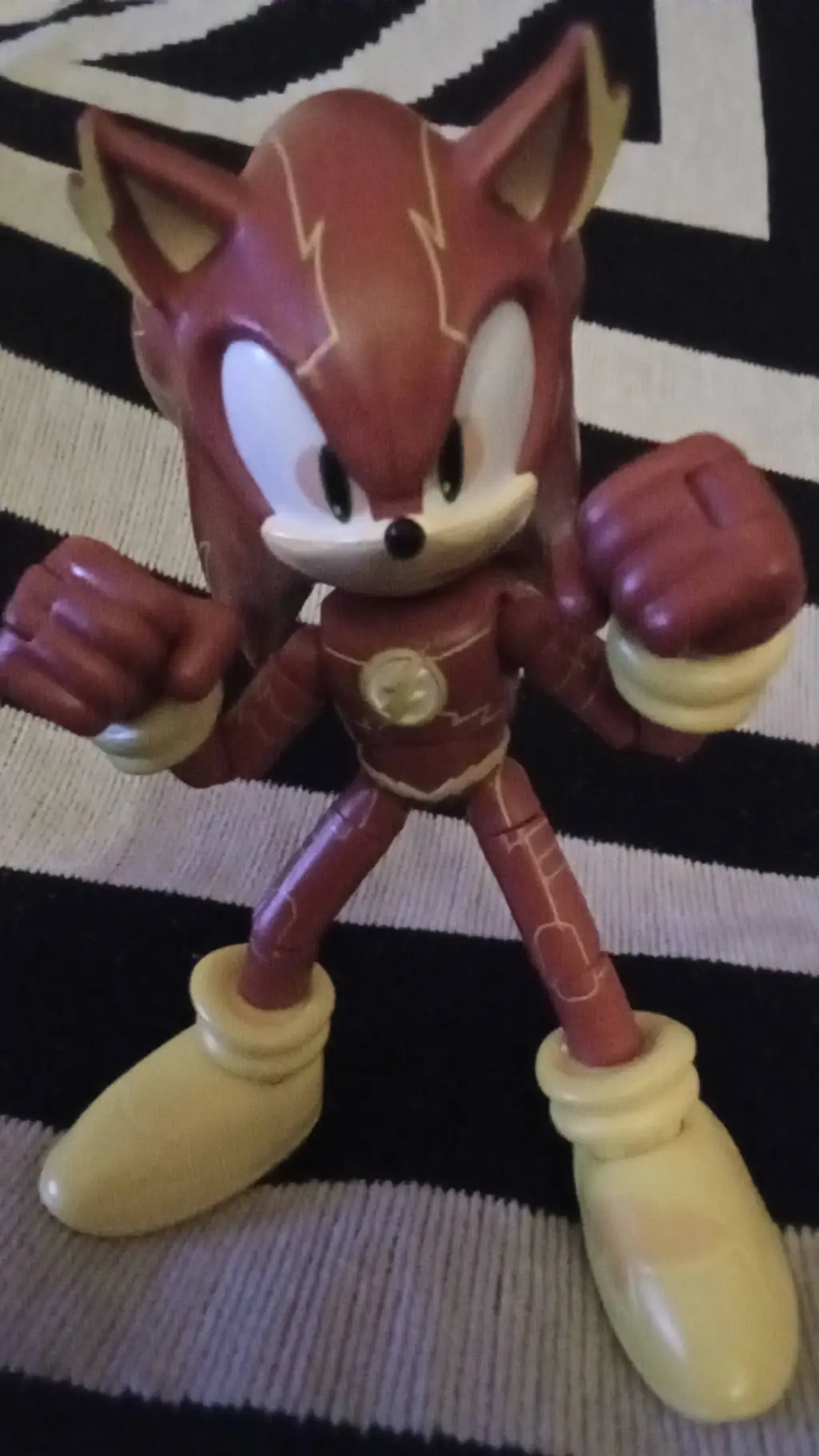 ai character: DC Sonic Pick Me background