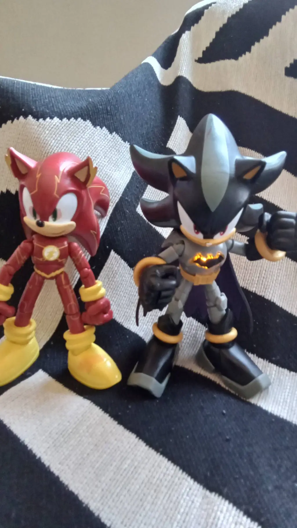 ai character: DC Sonic Season 1  background
