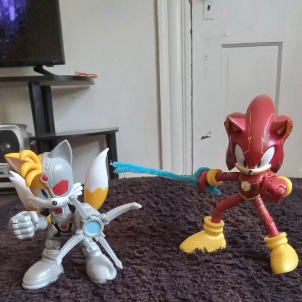chat with ai character: DC Sonic Season 4