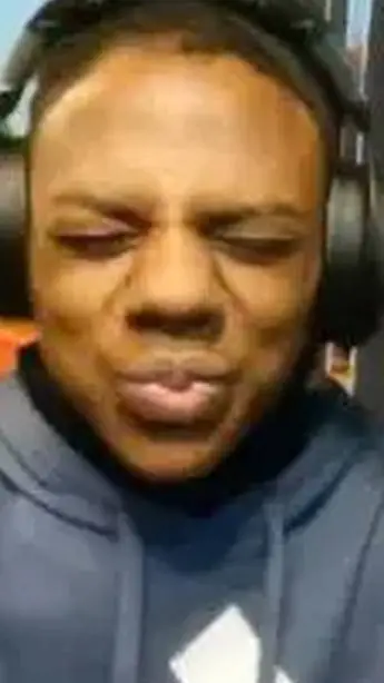 ai character: Dw + Crk background