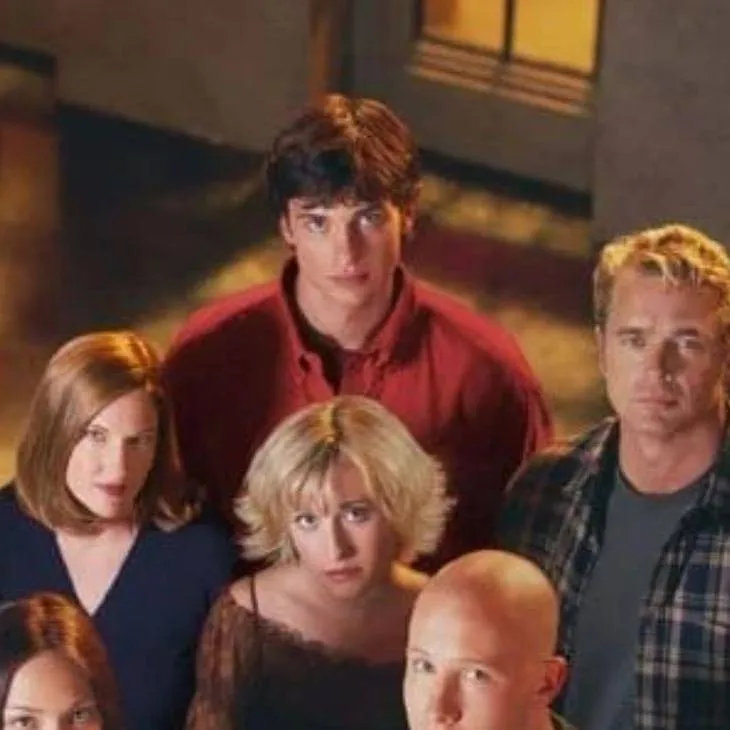 chat with ai character: Smallville