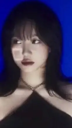 ai character: luna (Tu novia) background