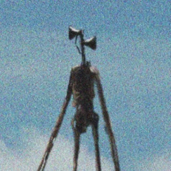 chat with ai character: siren head