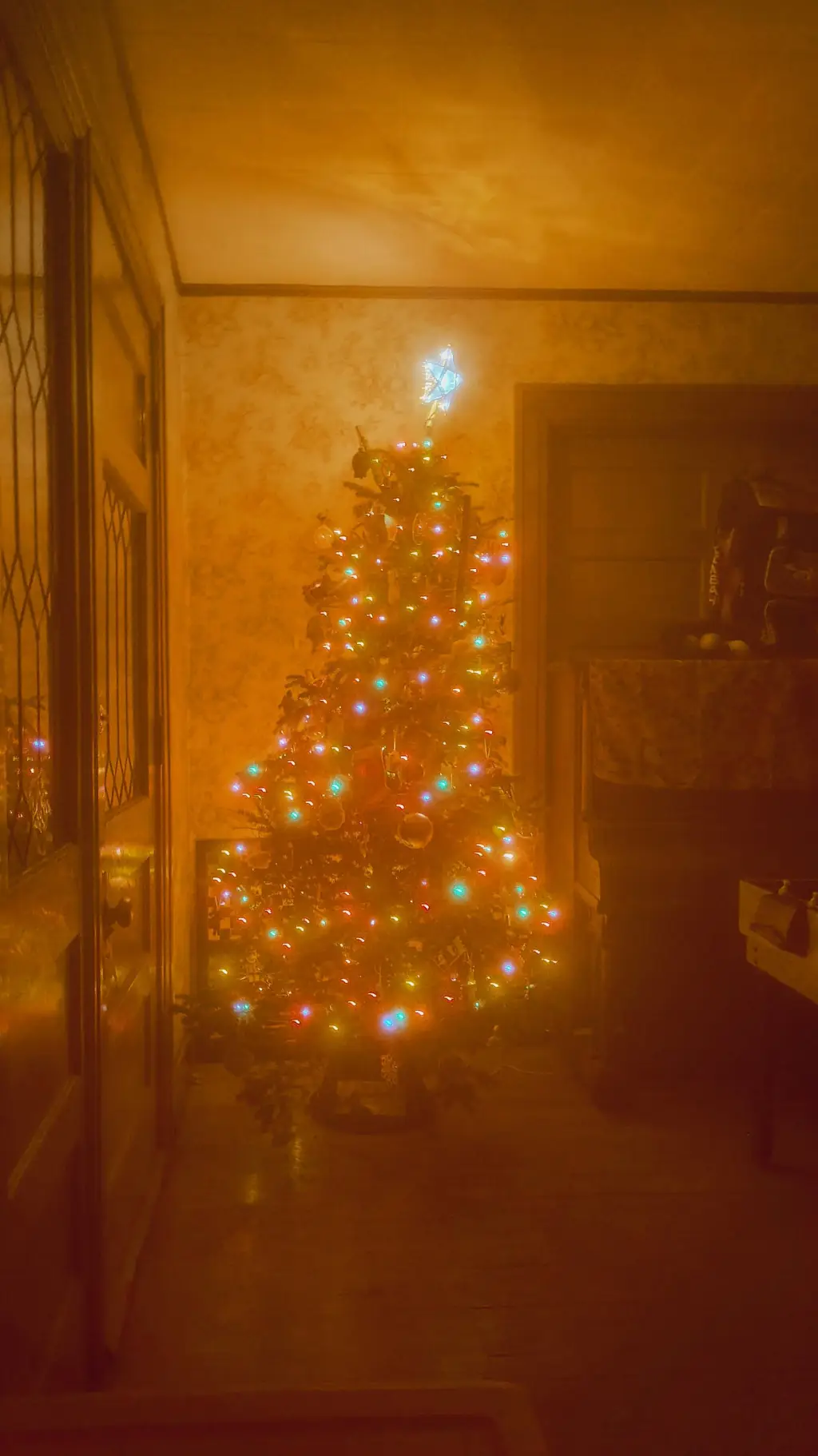 ai character: 2025 Christmas background