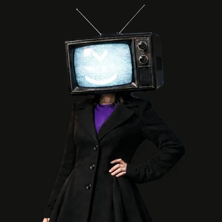 chat with ai character: TV Woman