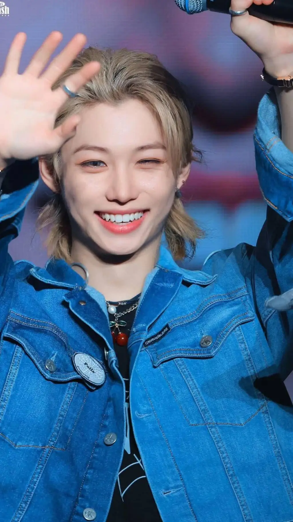 ai character: felix (g@y) background